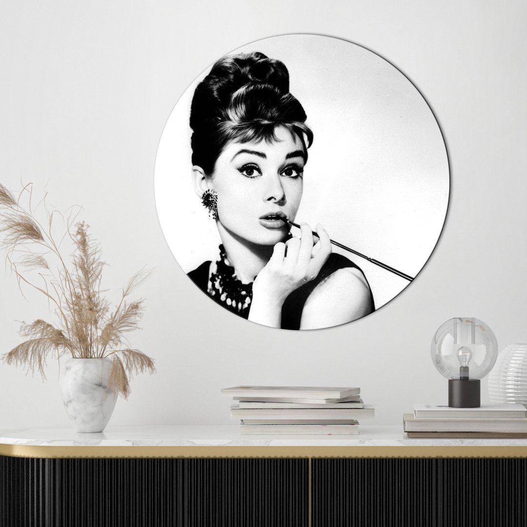 Audrey Hepburn 3 | Circle Art