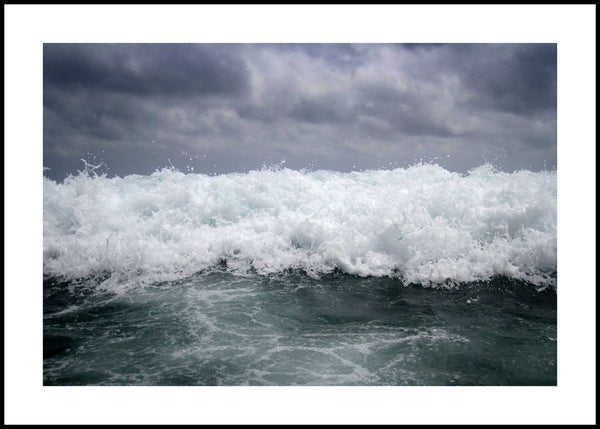 Rolling Waves | Framed Print